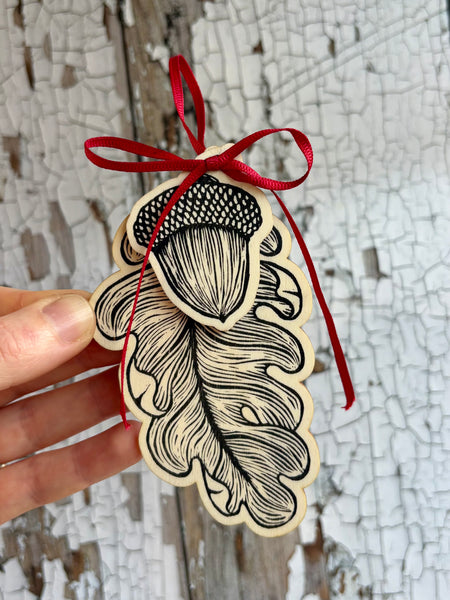 Acorn and Oak Leaf Decoration