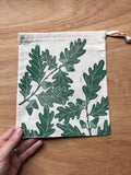 Oak Leaf Print Gift Bags