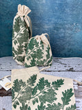 Oak Leaf Print Gift Bags